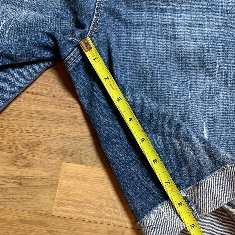 LOFT Distressed Boyfriend Medium Wash Cuffed Denim Jean Shorts Women’s 4 - Picture 11 of 15